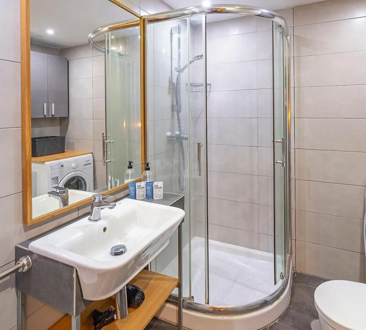 Golden Mile Getaway, Garden View, Pool & Comfort Marbella 0*,  Spain